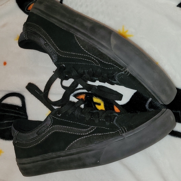 Vans Other - Men's Black Vans Skate Shoes Size 6.5